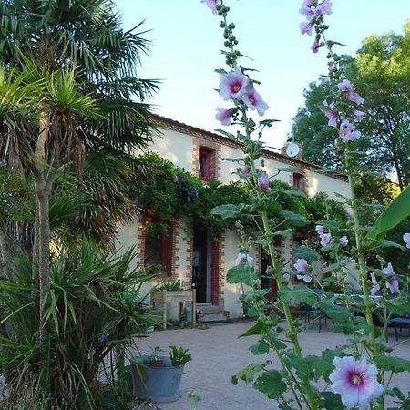 Les Trois Etangs Bed and Breakfast Saint-Viaud Exterior foto